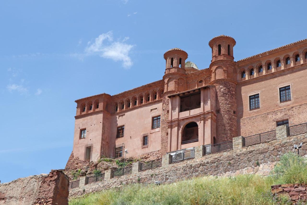Hospederia Palacio Papa Luna Illueca Kültér fotó